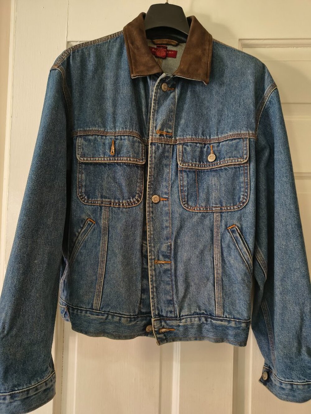 Banana Republic woman's jean jacket size small